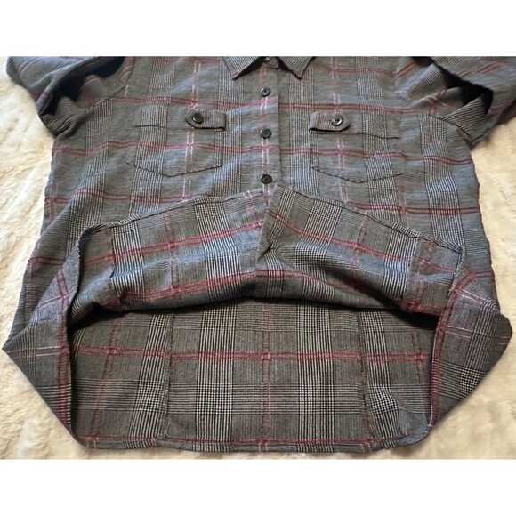 Women's Christopher & Banks Stretch Button-Down Blouse Polyester Blend Size S - Picture 15 of 16